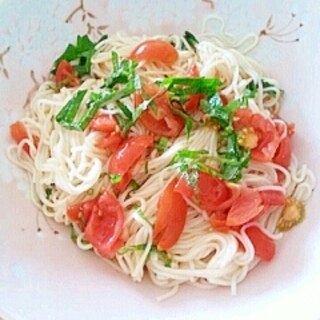 トマトと大葉のヘルシー素麺